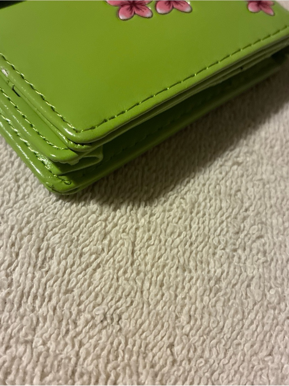 Shag Wear Vintage Hummingbird Large Bird Woman’s Wallet Faux Leather 7" Lime NEW - Picture 13 of 15